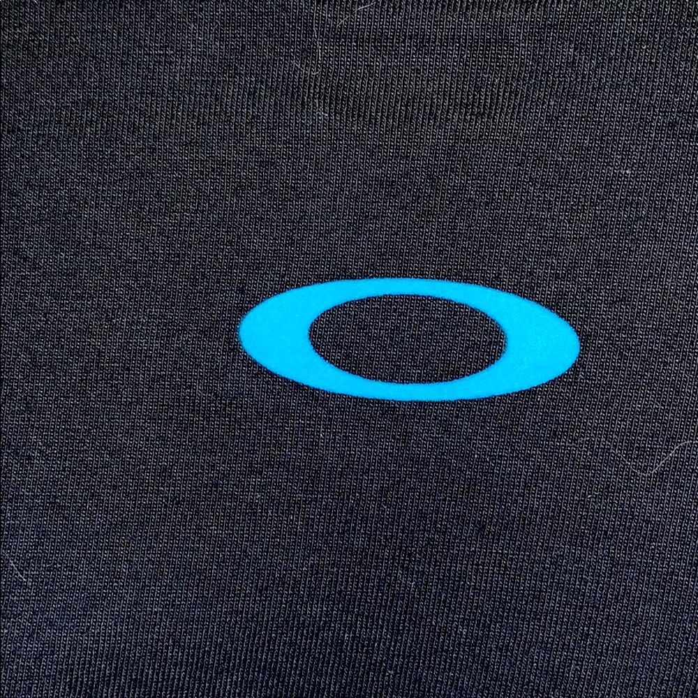 Oakley Custom Fit Tee - Picture 5 of 6